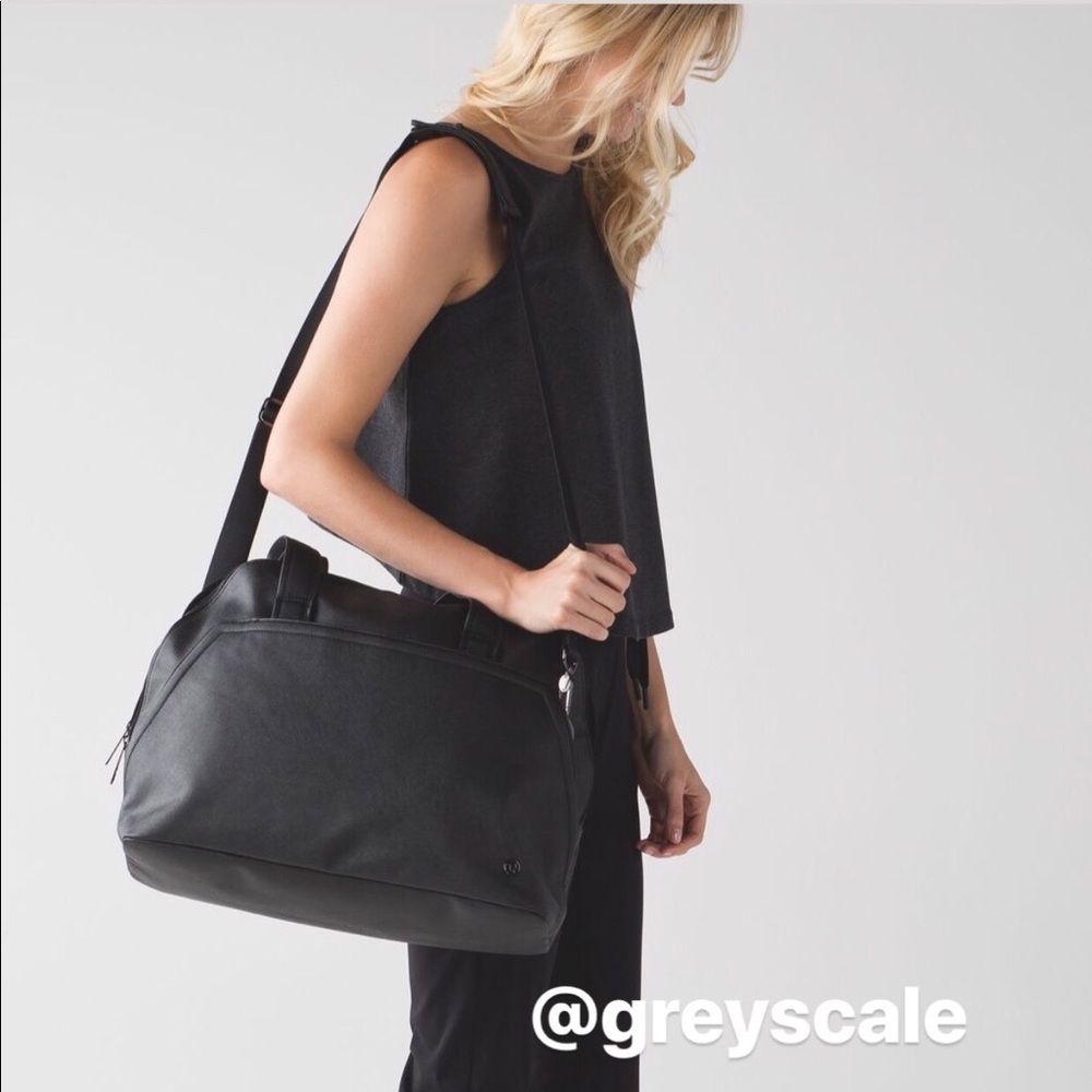 Lululemon yin time bag